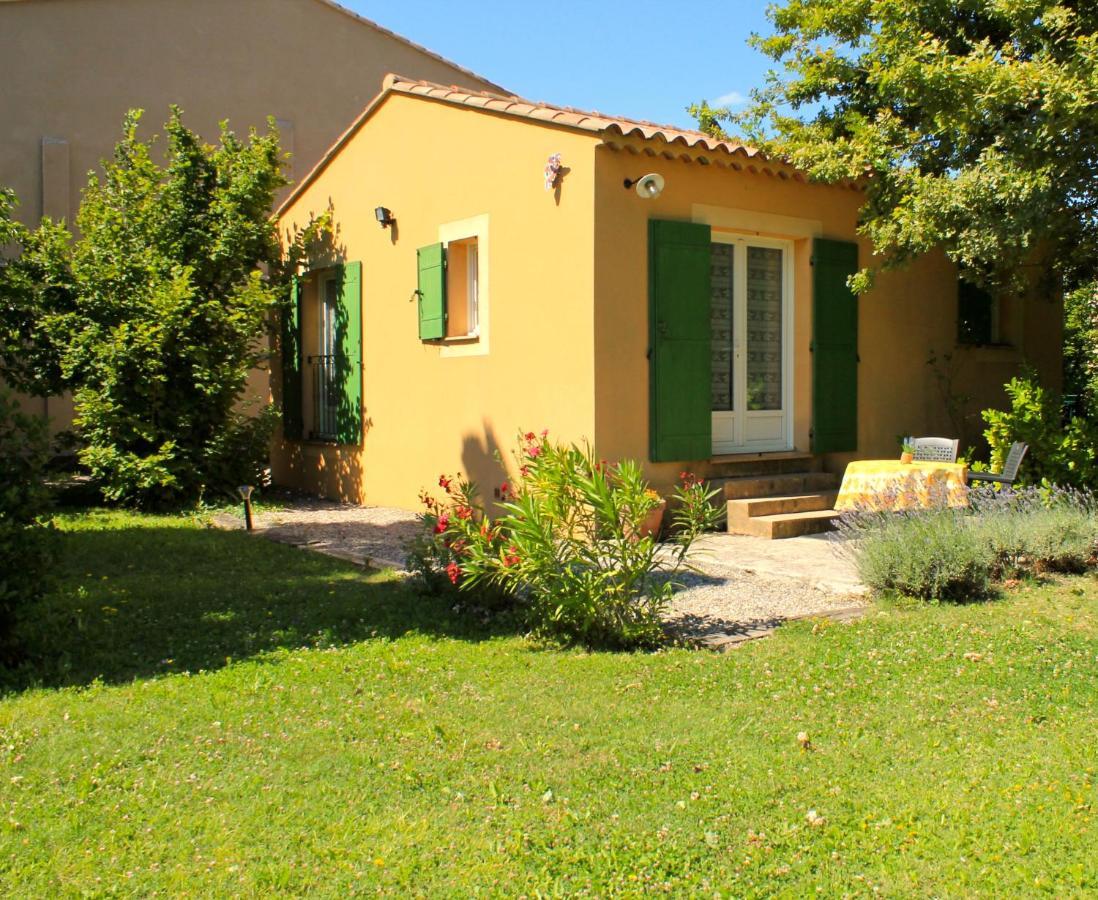 Bed and Breakfast Mas Le Pont des Aubes LʼIsle-sur-la-Sorgue Exterior foto