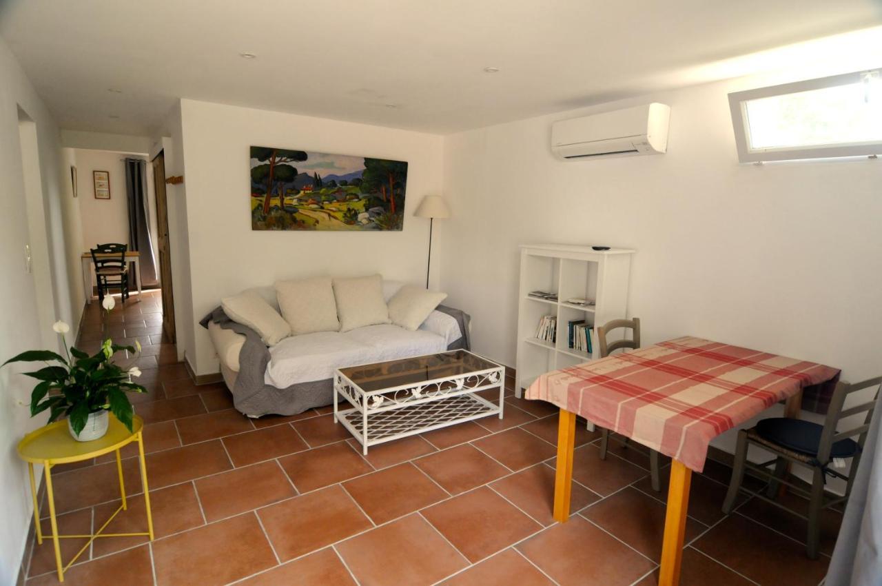 Bed and Breakfast Mas Le Pont des Aubes LʼIsle-sur-la-Sorgue Exterior foto