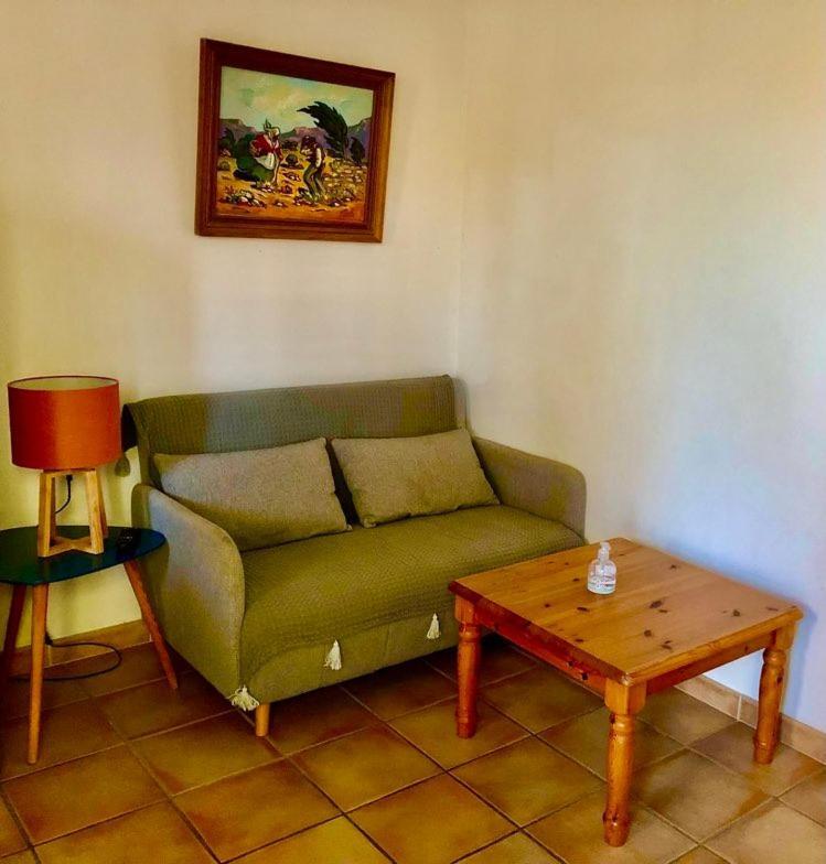 Bed and Breakfast Mas Le Pont des Aubes LʼIsle-sur-la-Sorgue Exterior foto